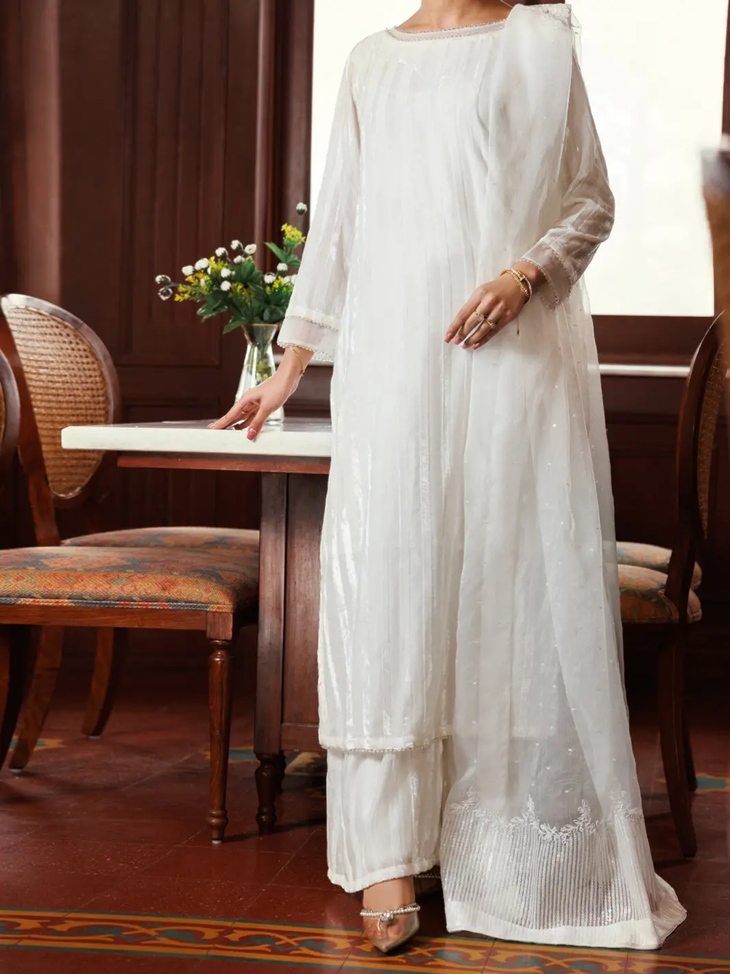 White Palachi Velvet Formal 3Pc Stitched - Al-3Ps-Ls-563 1