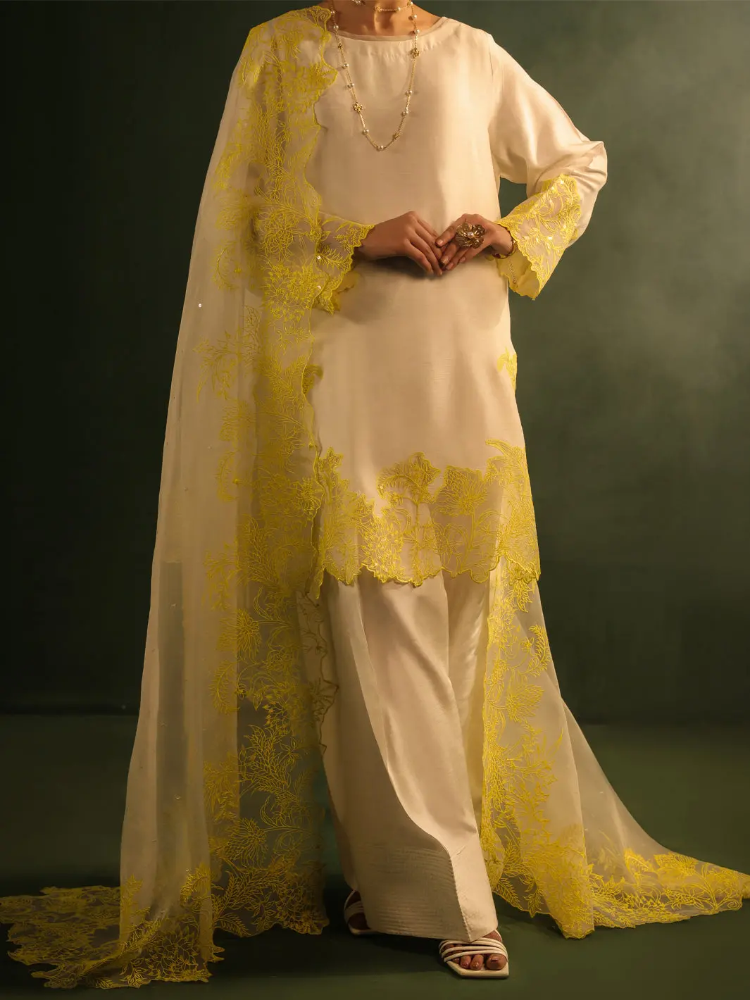 White Raw Silk Formal 3Pc Stitched - Al-3Ps-Ss-Ls-573 1