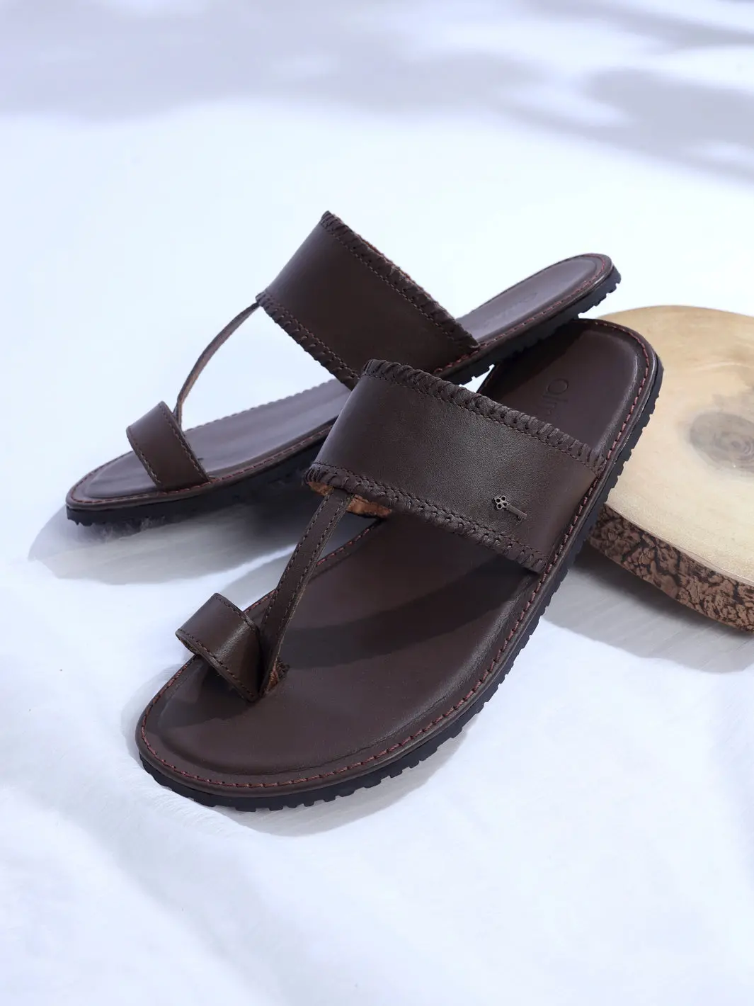 Brown Leather Kolhapuri Chappal - Al-Mfw-Kc-165 1