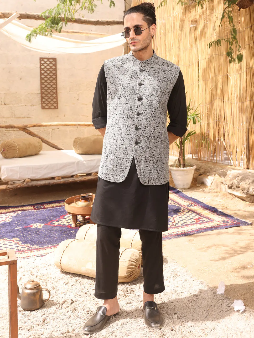 Black & White Jacquard Waistcoat - Al-Wc-351 1