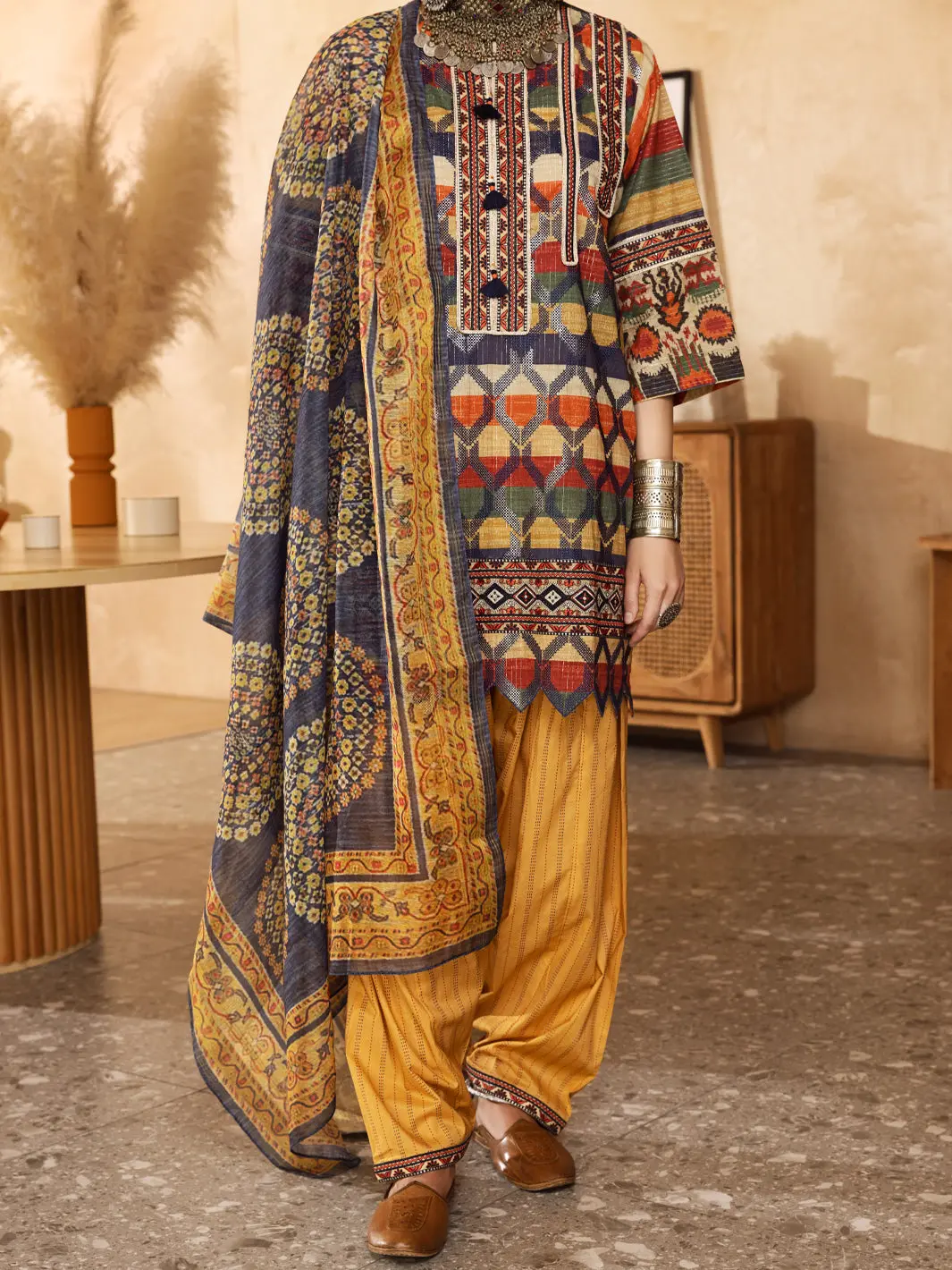 Multicolor Hand-Woven Lurex 3Pc Stitched - Alp-3Ps-1301 1