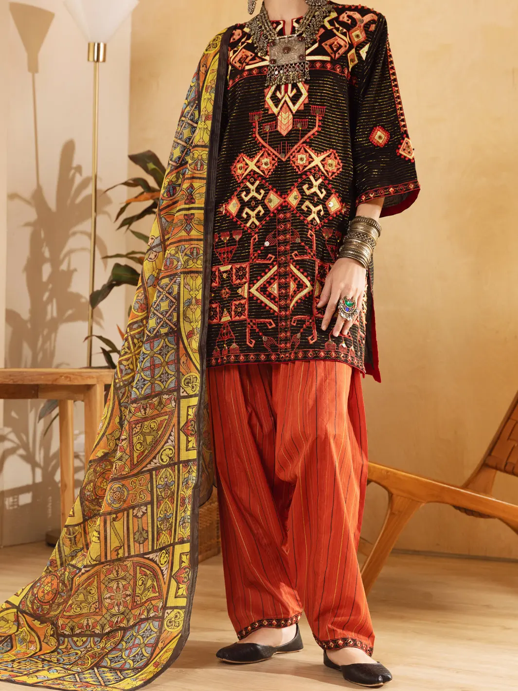 Black Hand-Woven Lurex 3Pc Stitched - Alp-3Ps-1304 1