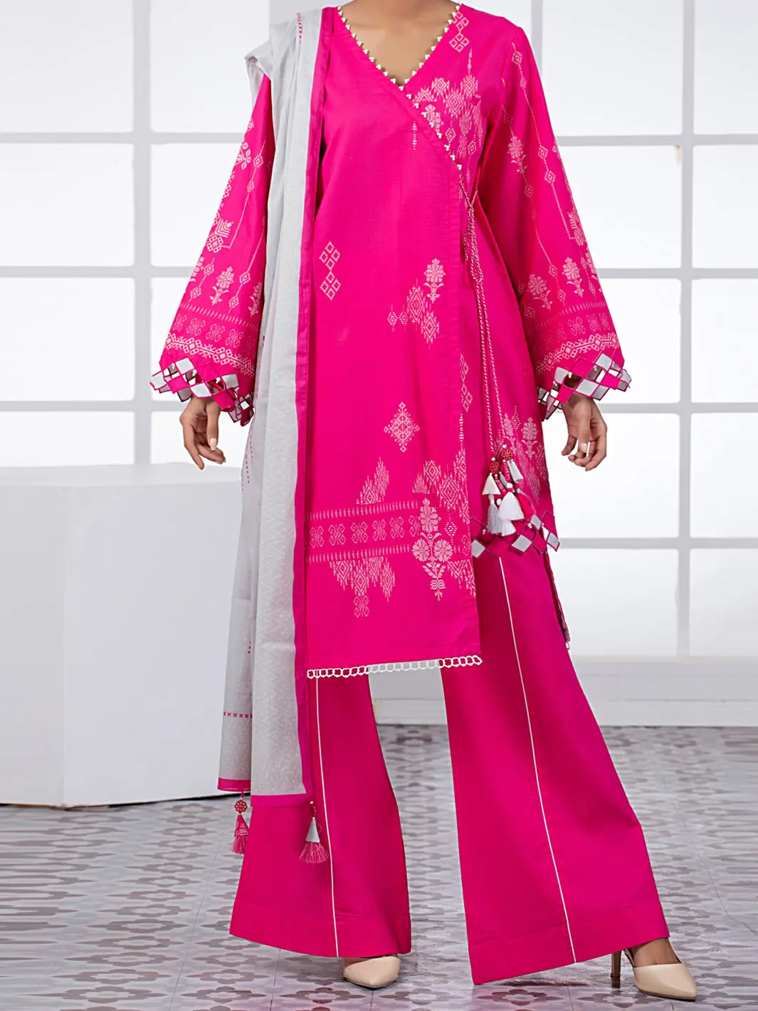 Fuchsia Lawn 2Pc Unstitched - Alp-2Ps-1446A 1