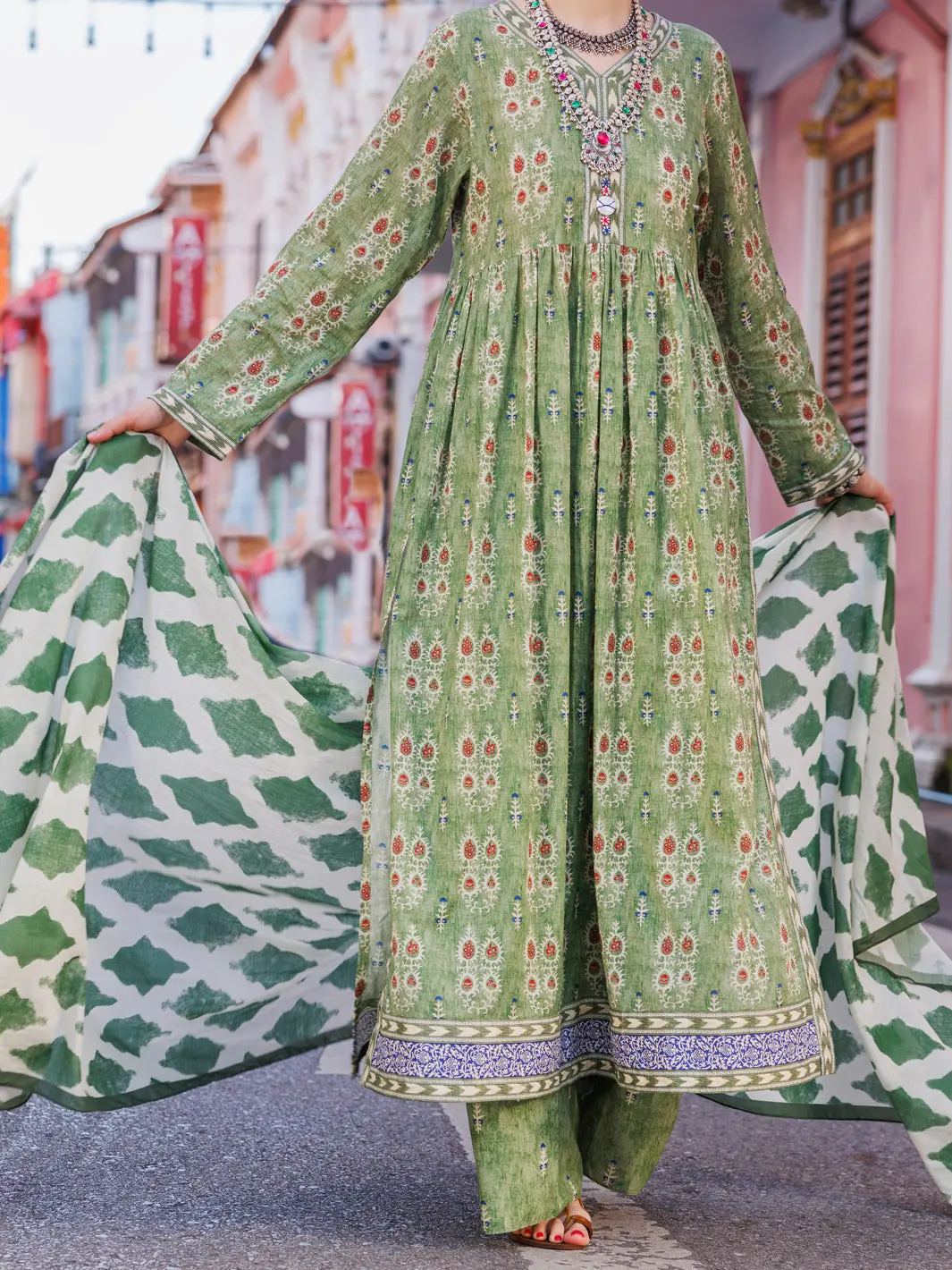 Light Green Lawn 3Pc Unstitched - Alp-3Ps-1754 1