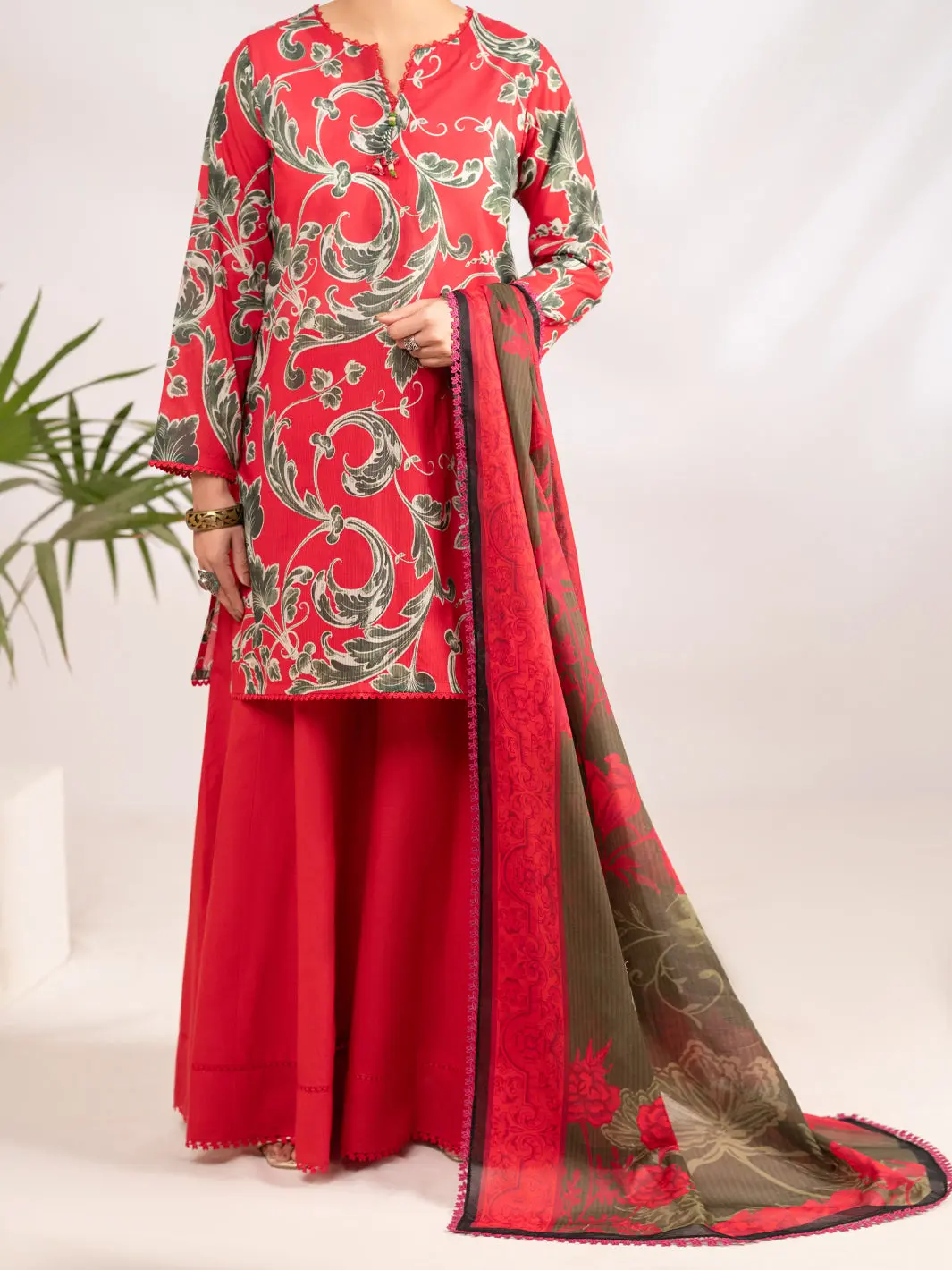 Fuchsia Lawn 3Pc Unstitched - Alp-3Ps-2393 1