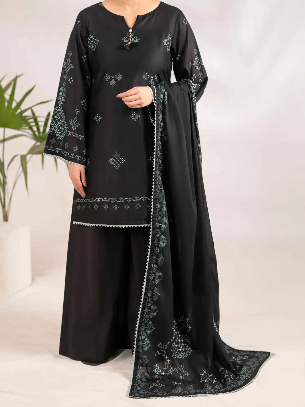 Black Lawn 3Pc Stitched - Alp-3Ps-2294 1