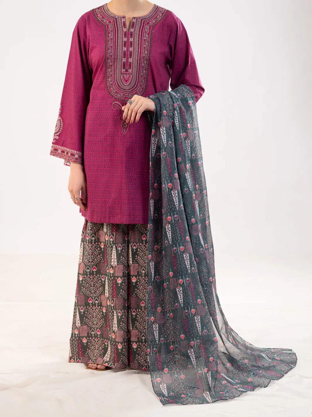 Magenta Lawn Stitched 3Pc - Alp-3Ps-2306 1