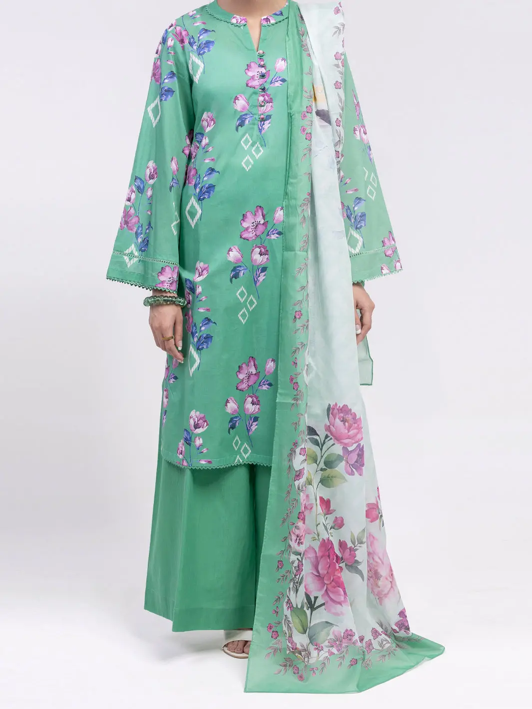 Green Lawn 3Pc Unstitched - Alp-3Ps-2402 1