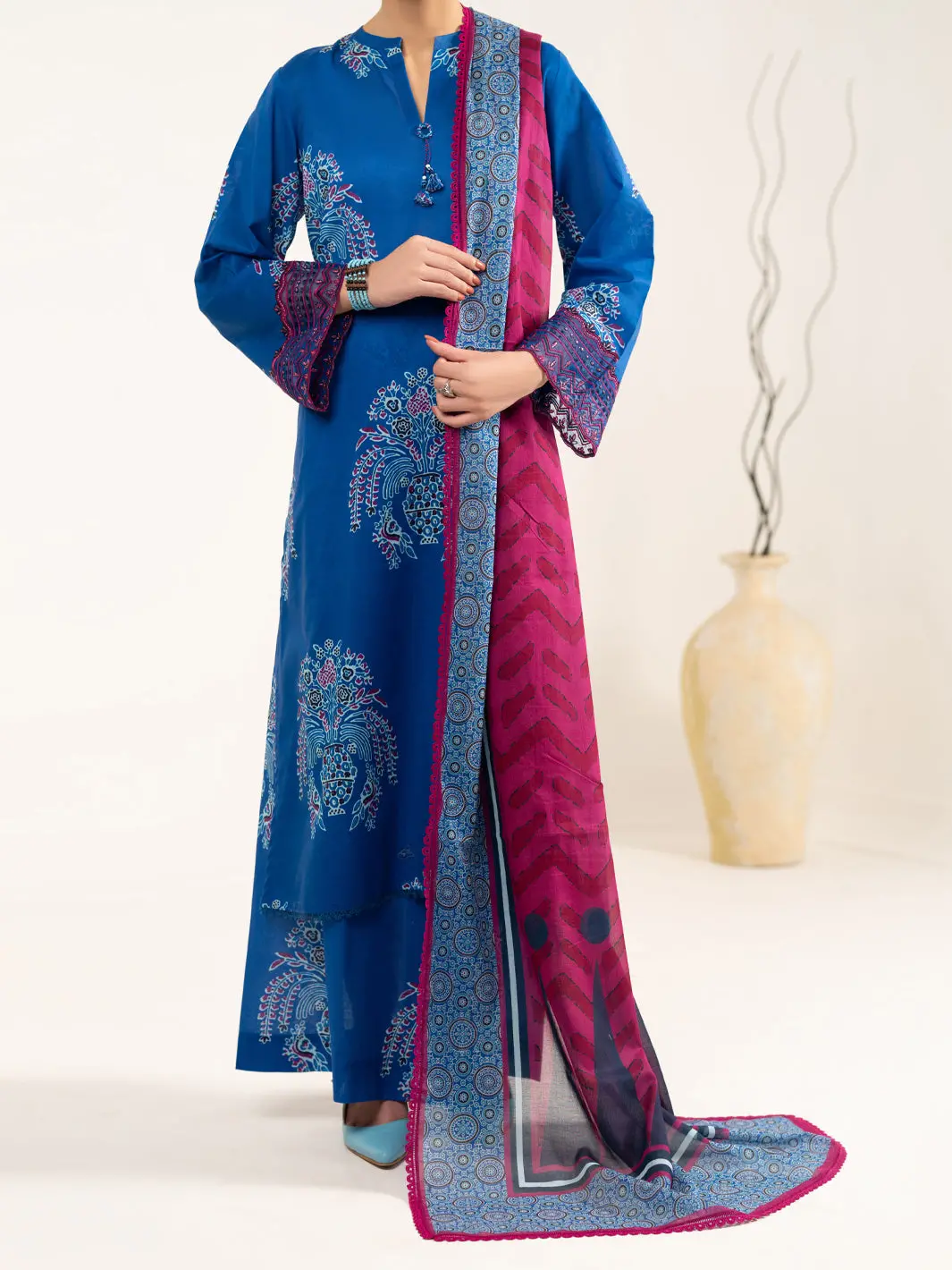Blue Lawn 3Pc Unstitched - Alp-3Ps-2428 1