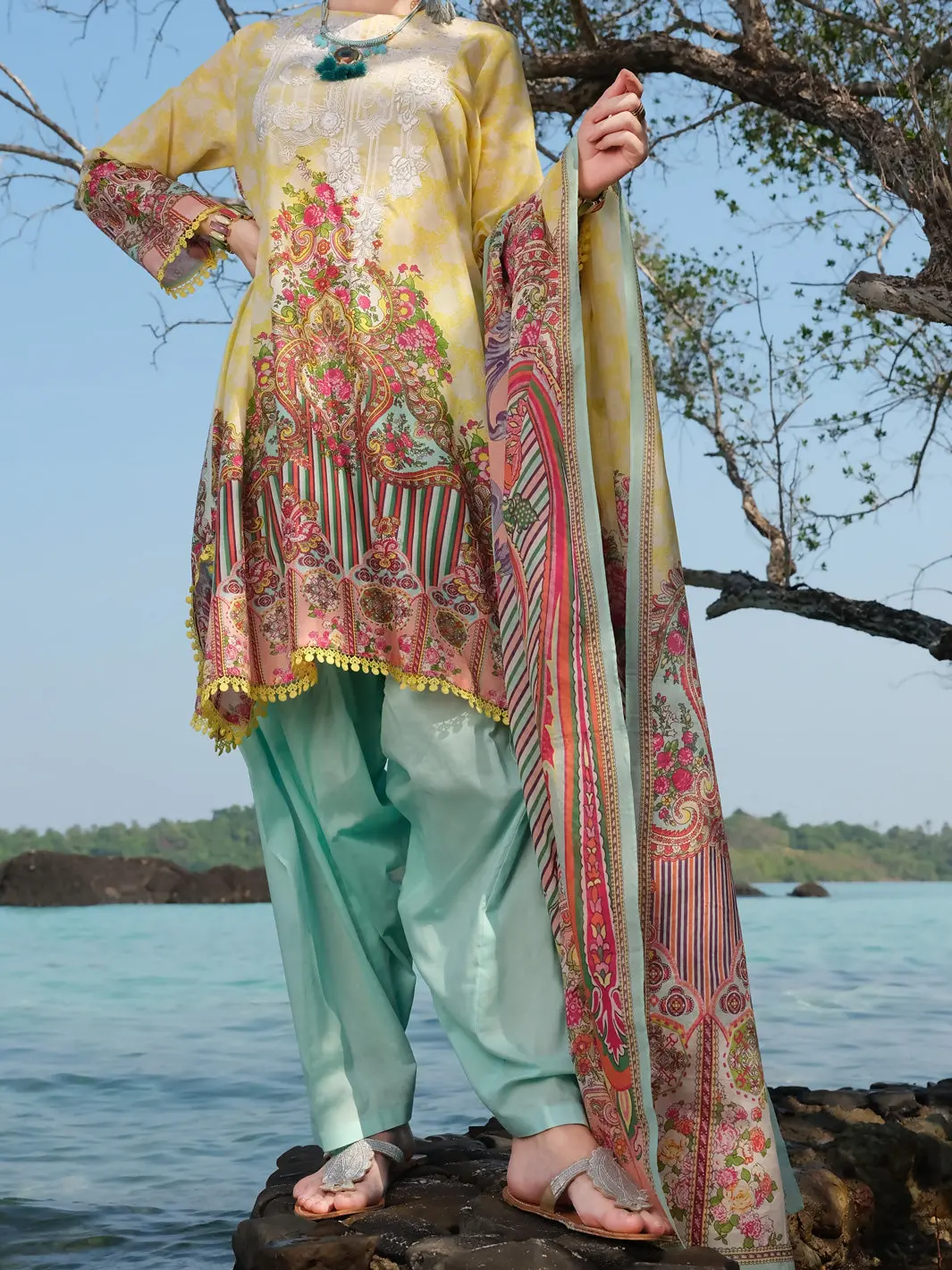 Pink Lawn 3Pc Unstitched - Alp-3Ps-850 1