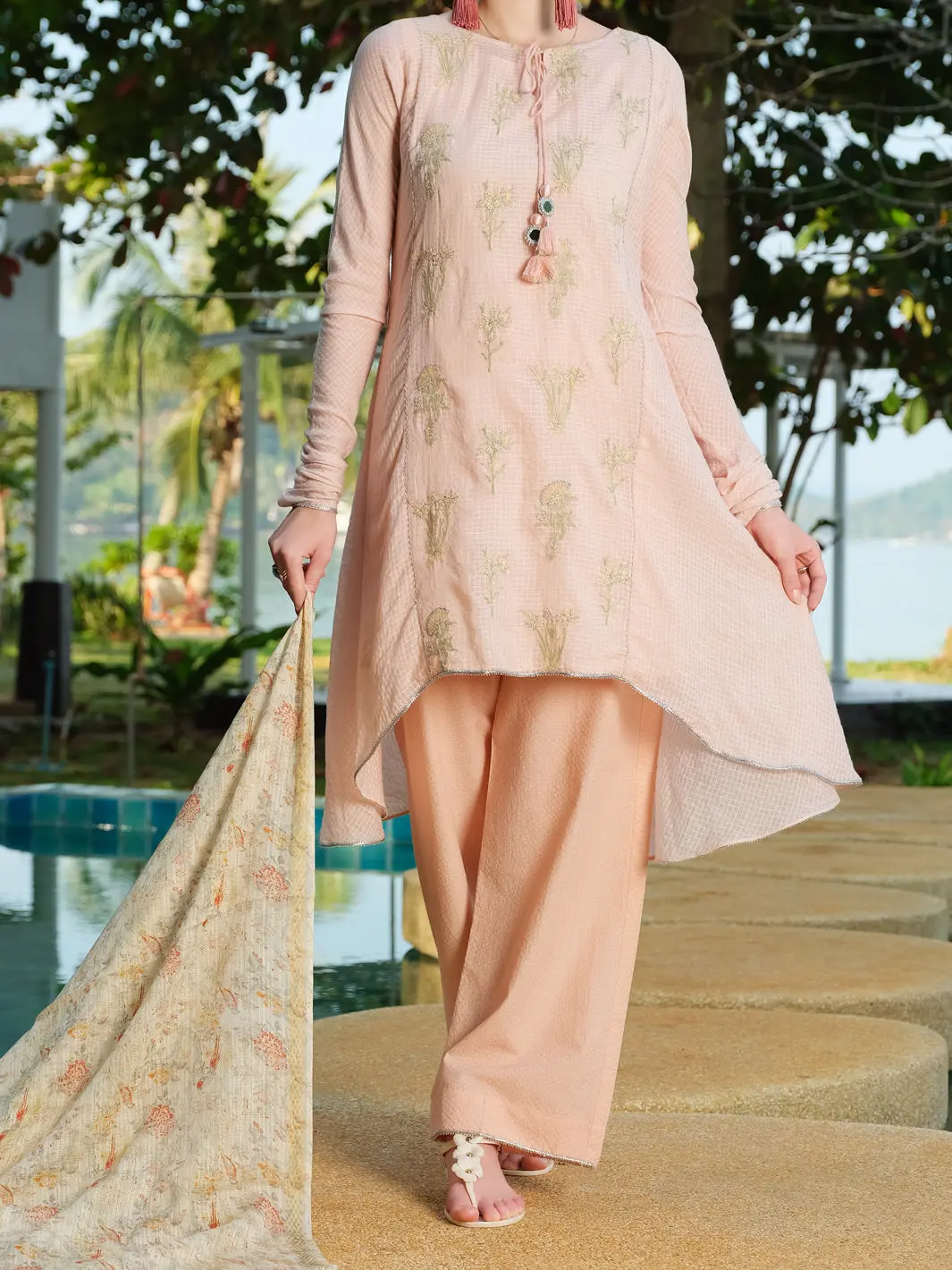 Pink Lawn 3Pc Stitched - Alp-3Ps-814 1