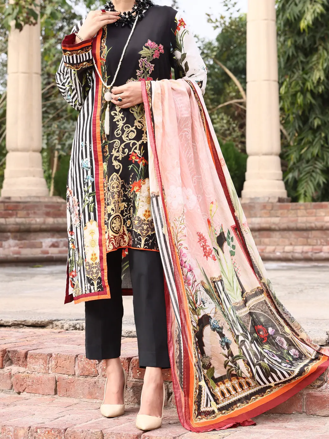 Black Lawn 3Pc Stitched - Alp-3Ps-922/S 1
