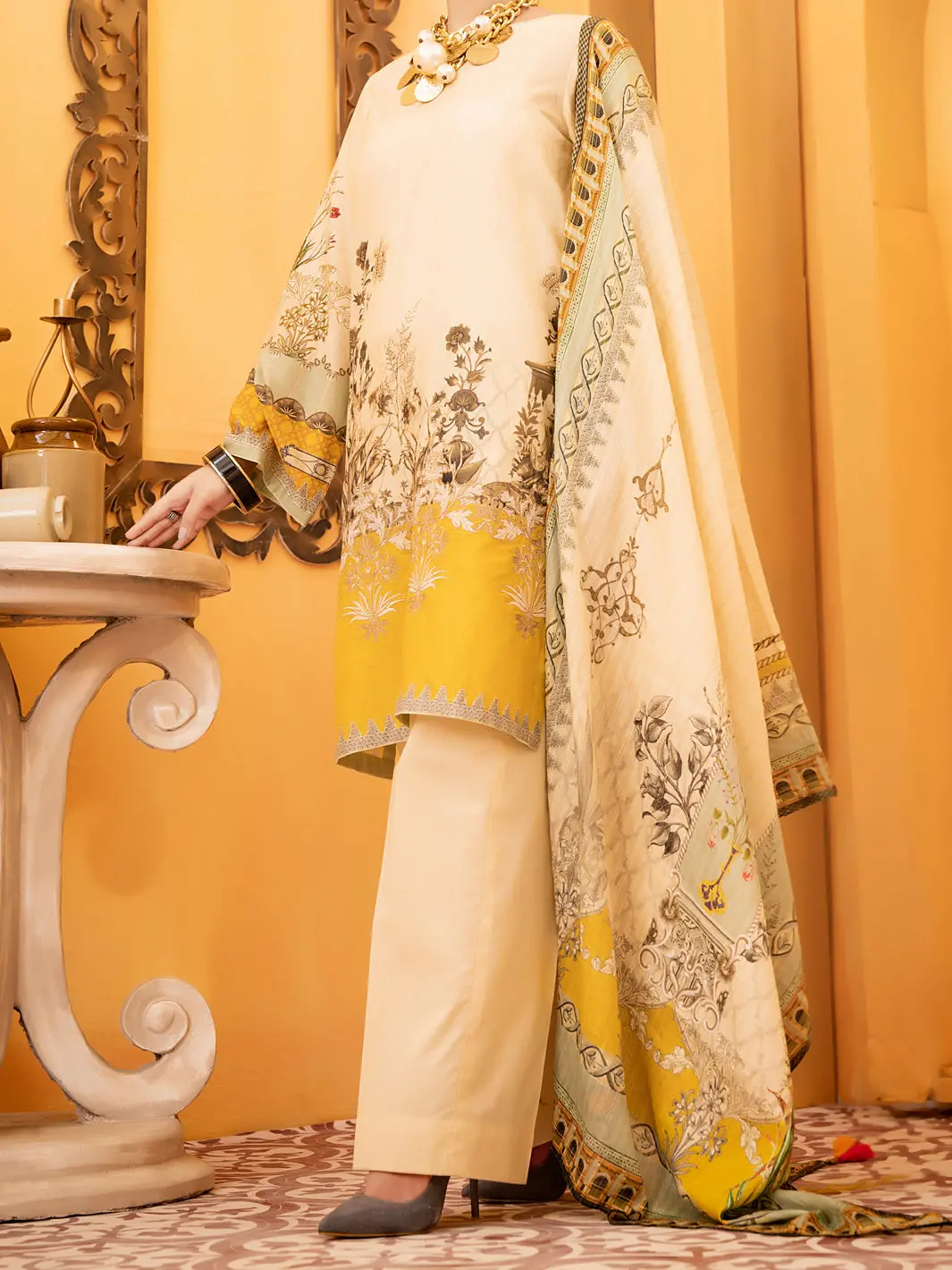 Beige Lawn 3Pc Unstitched - Alp-937 1