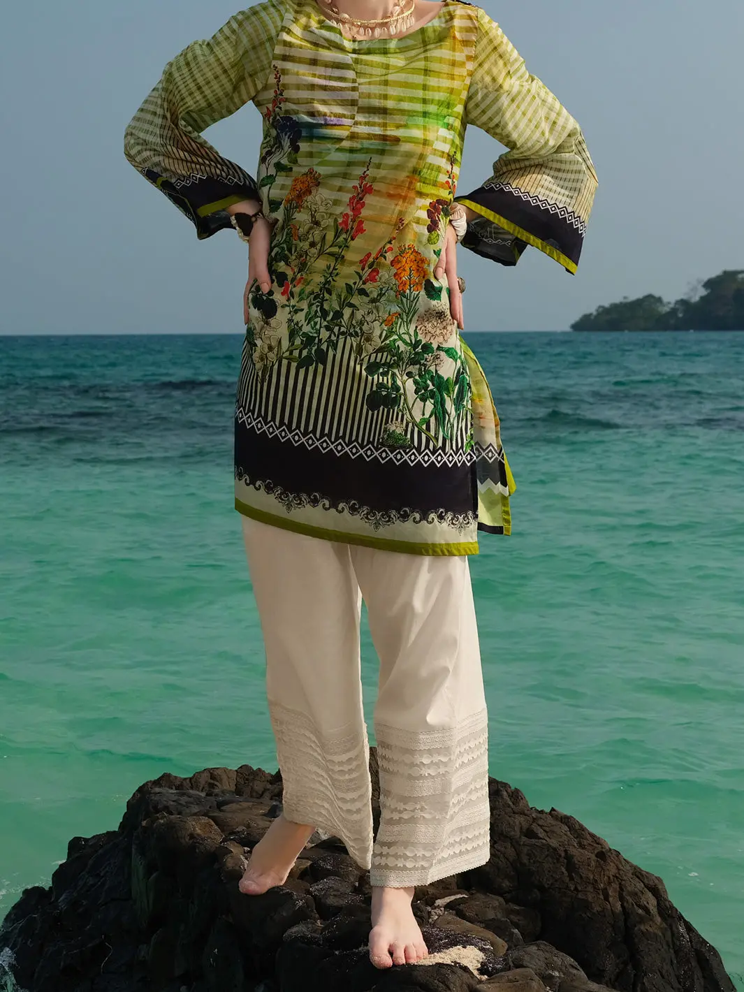 Green Lawn Tunic - Alp-Lk-668 1