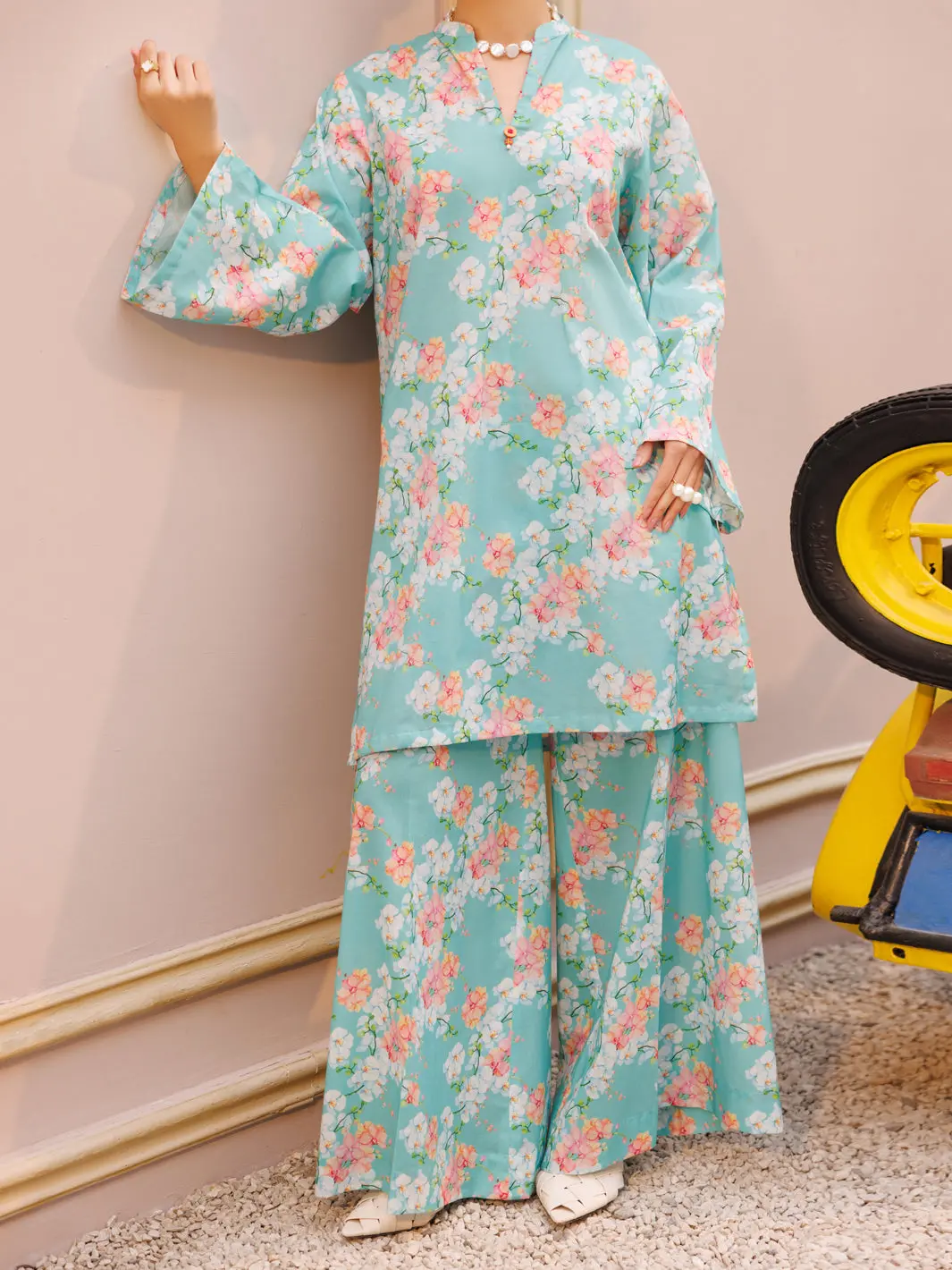 Ferozi Lawn Co-Ord Set - Alp-2Ps-Slks-2516 1