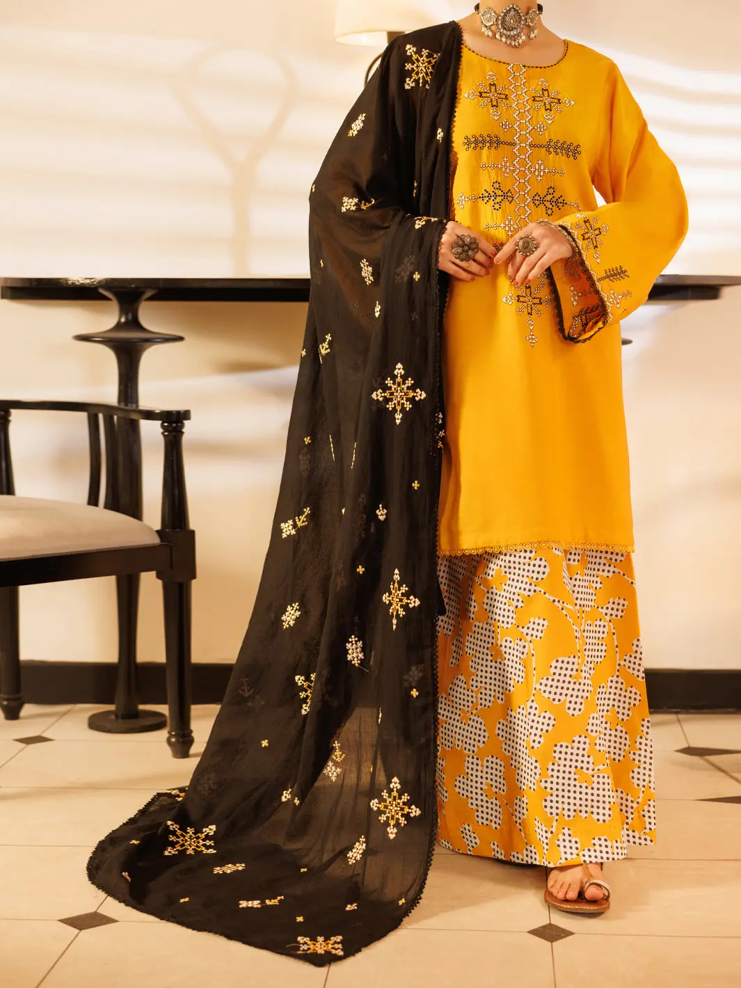Yellow Lawn Stitched 2Pc - Alp-2Ps-Lks-2532 1
