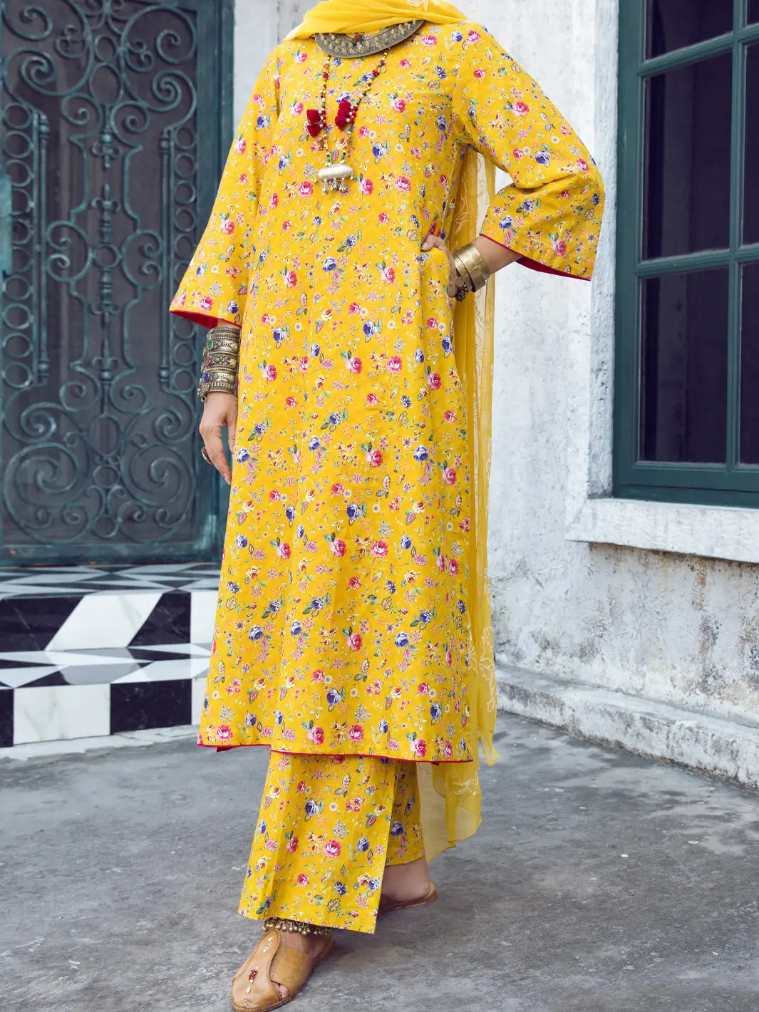 Yellow Lawn 3Pc Stitched - Alp-3Ps-1293 1