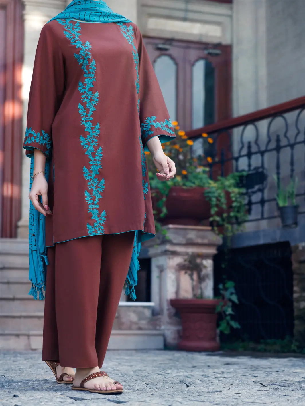 Brown Light Khaddar 3Pc Stitched - Awp-3Ps-774 1