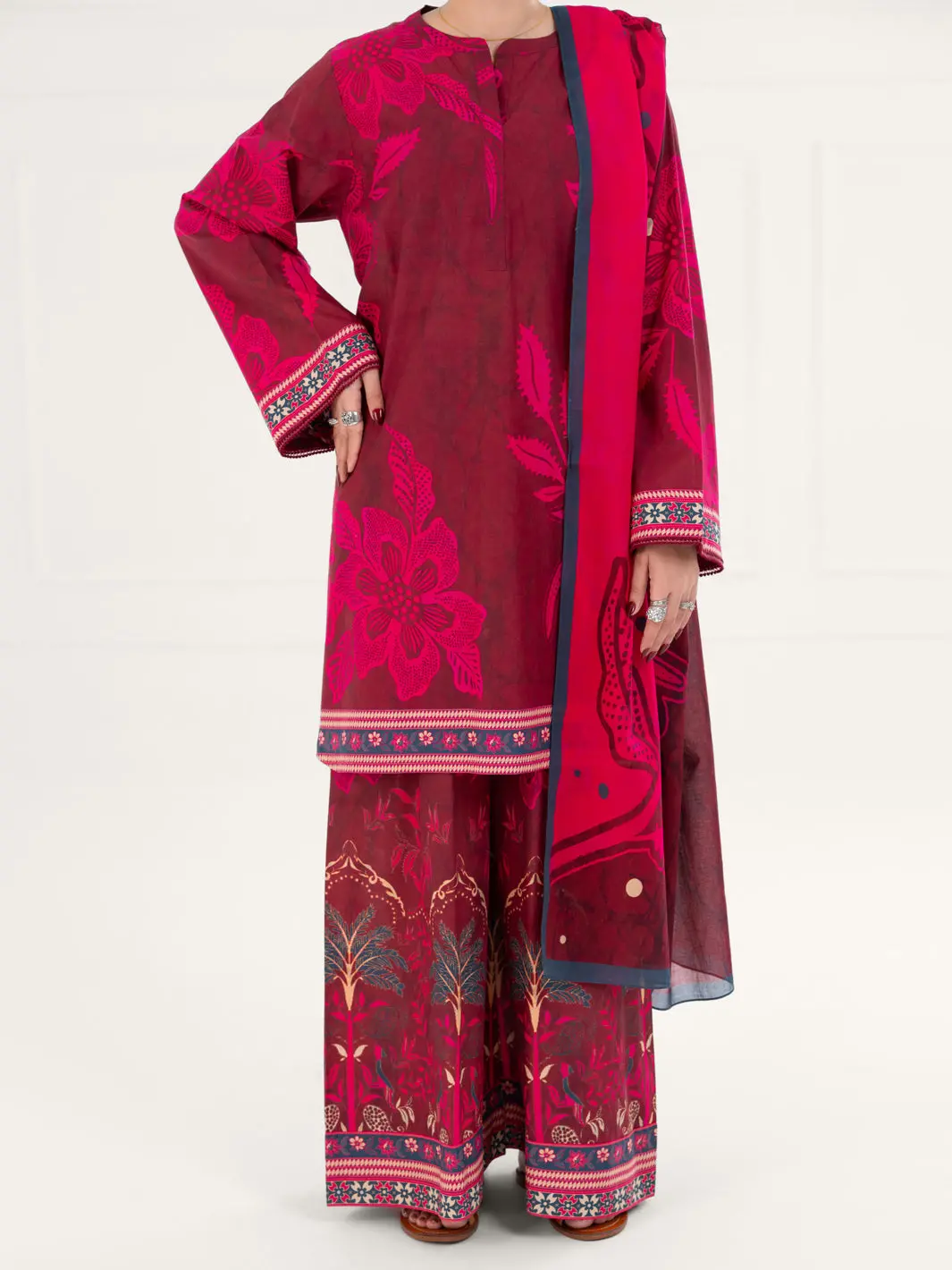 Fuchsia Lawn 3Pc Stitched - Awp-3Ps-663 1
