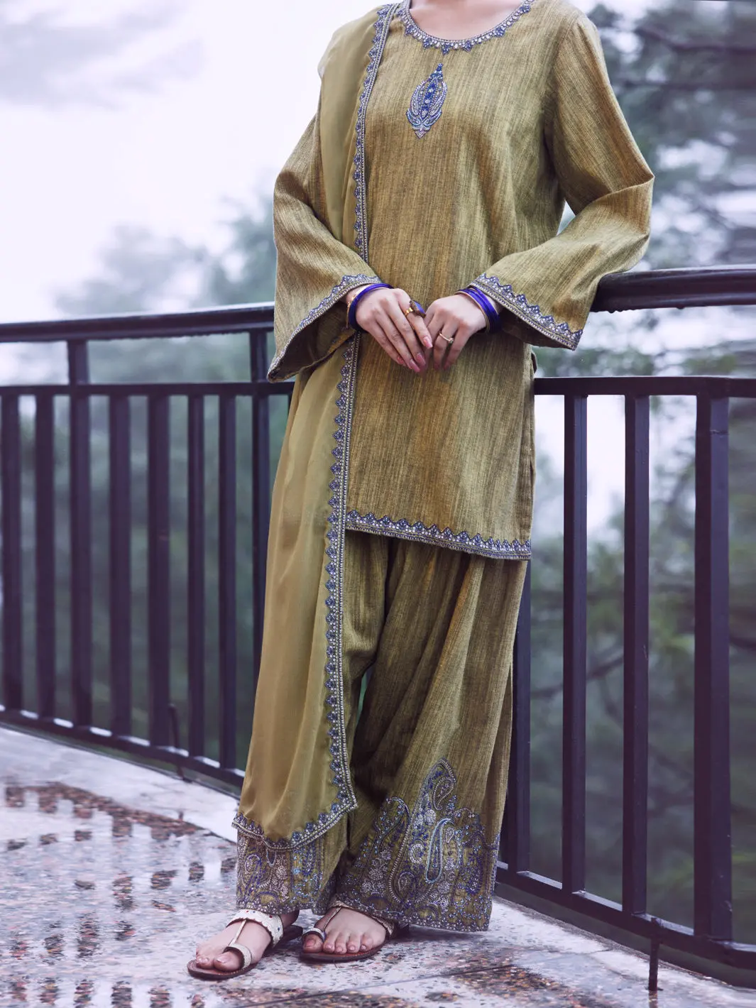 Mehndi Green Yarn Dyed 3Pc Stitched - Awp-3Ps-786 1