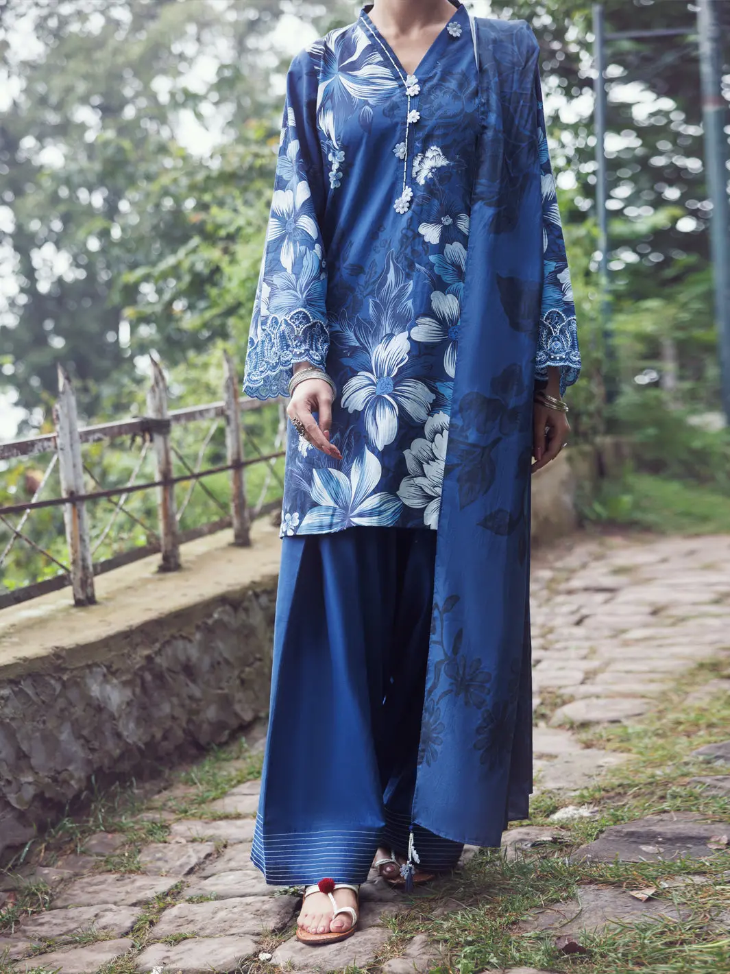 Blue Cambric 3Pc Unstitched - Awp-3Ps-790 1