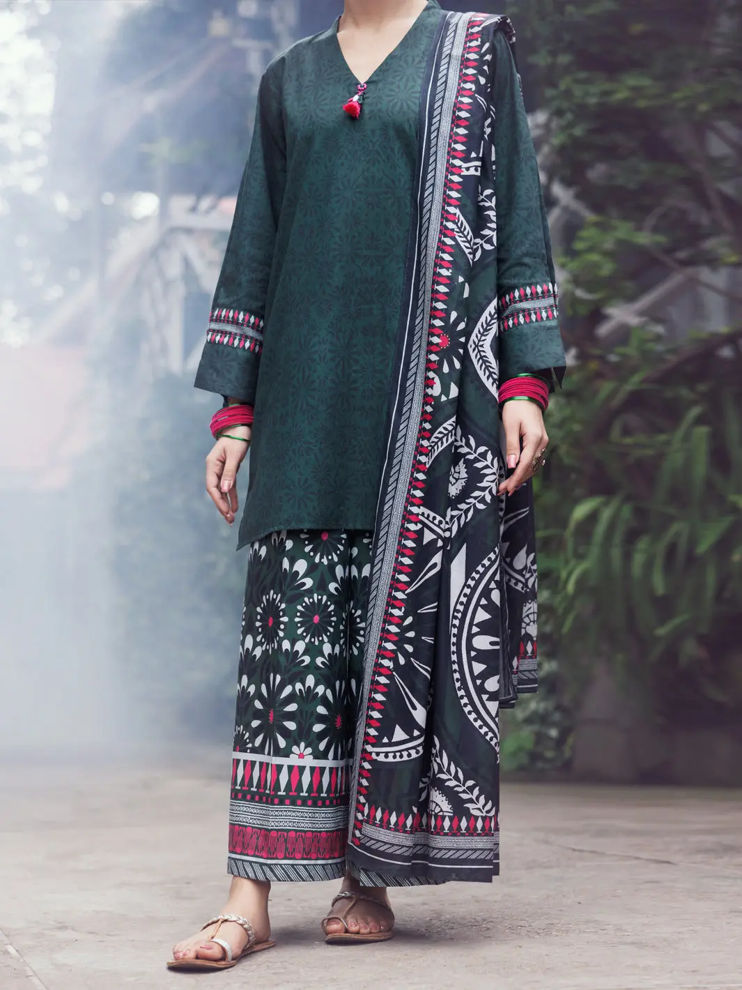 Charcoal Lawn 3Pc Stitched - Awp-3Ps-860 1
