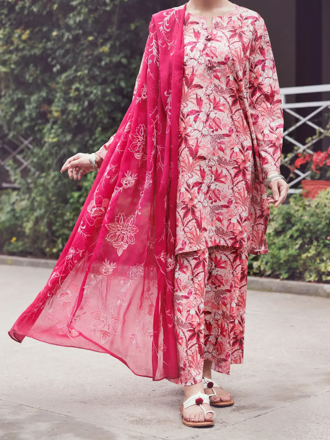 Pink Lawn 3Pc Stitched - Awp-3Ps-864 1