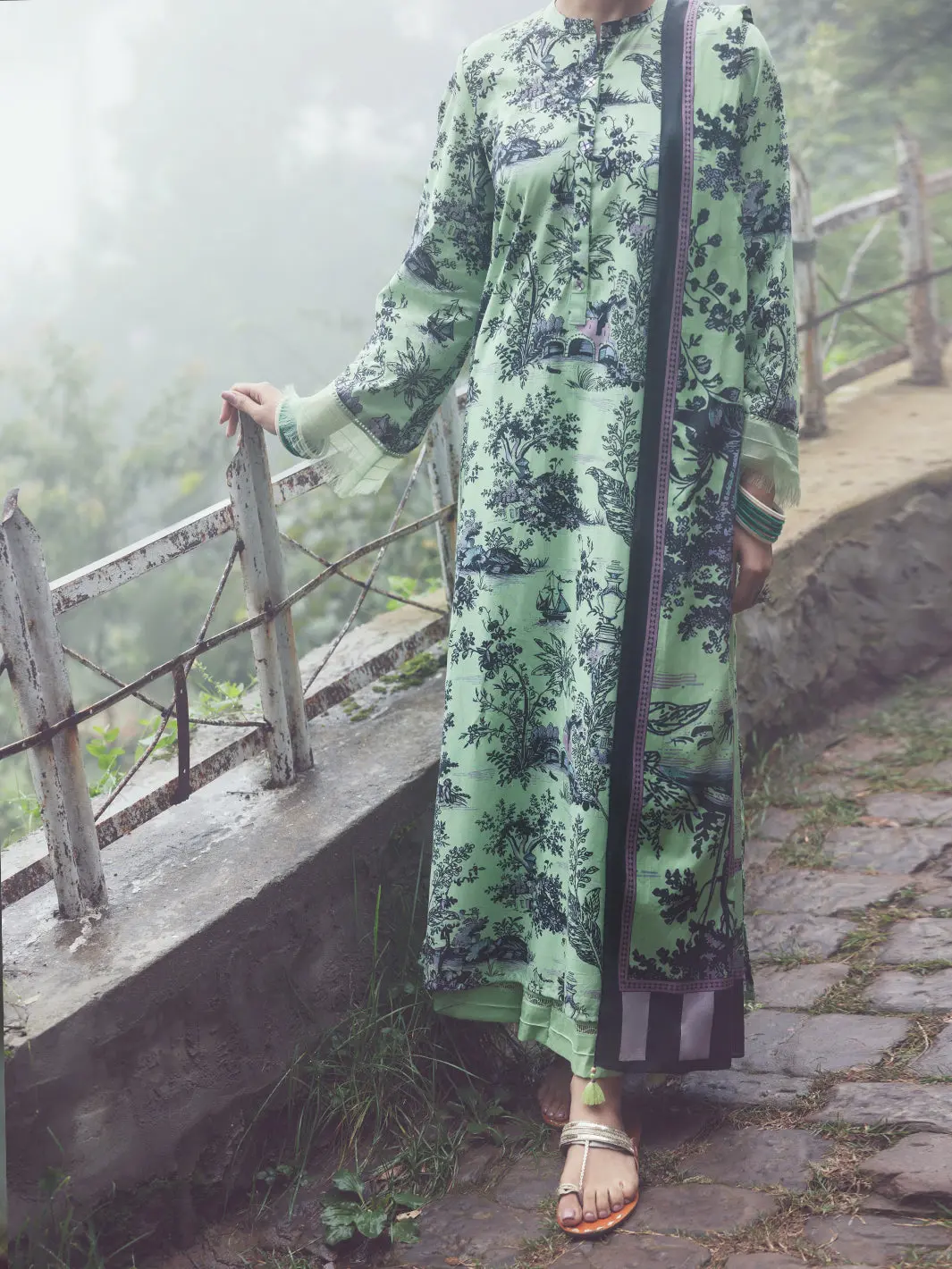 Light Green Cambric 3Pc Unstitched - Awp-3Ps-889 1