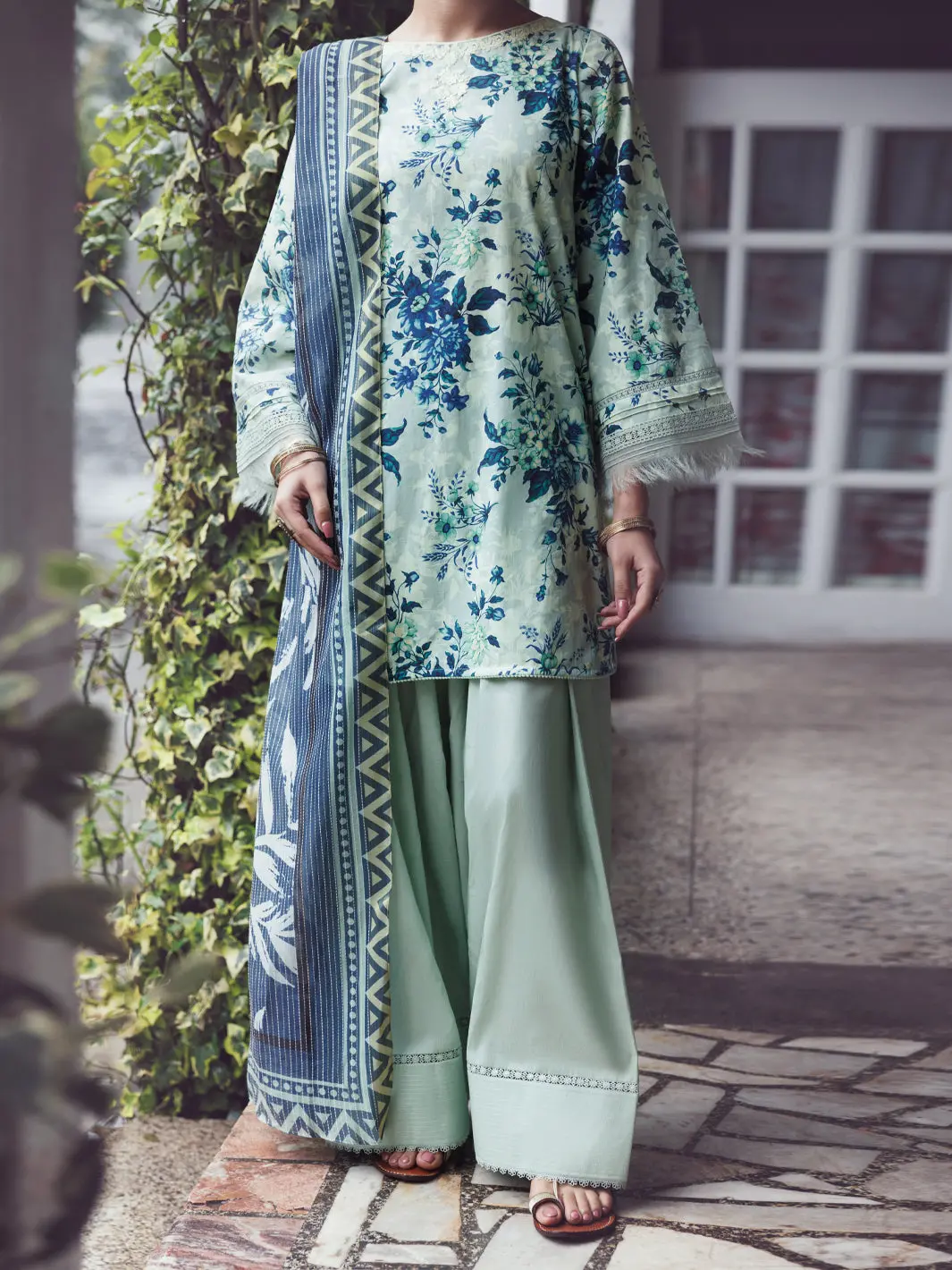 Teal Cambric 2Pc Unstitched - Awp-2Ps-Lkd-Un-904 1
