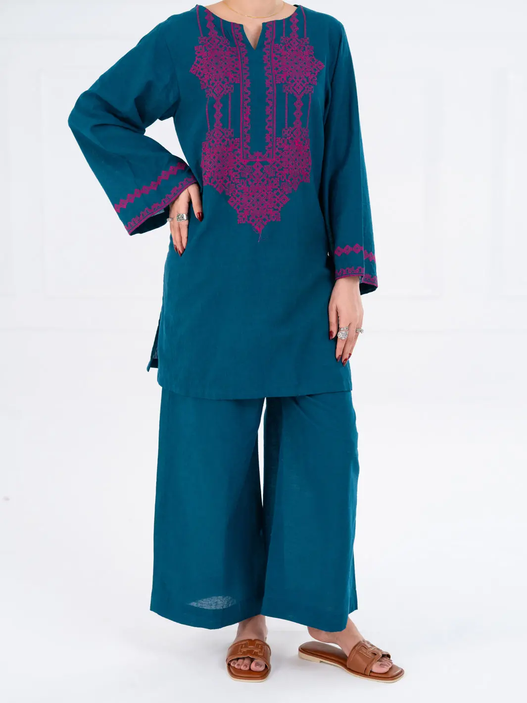 Turquoise Karandi 2Pc Stitched - Awp-2Ps-Lks-830 1