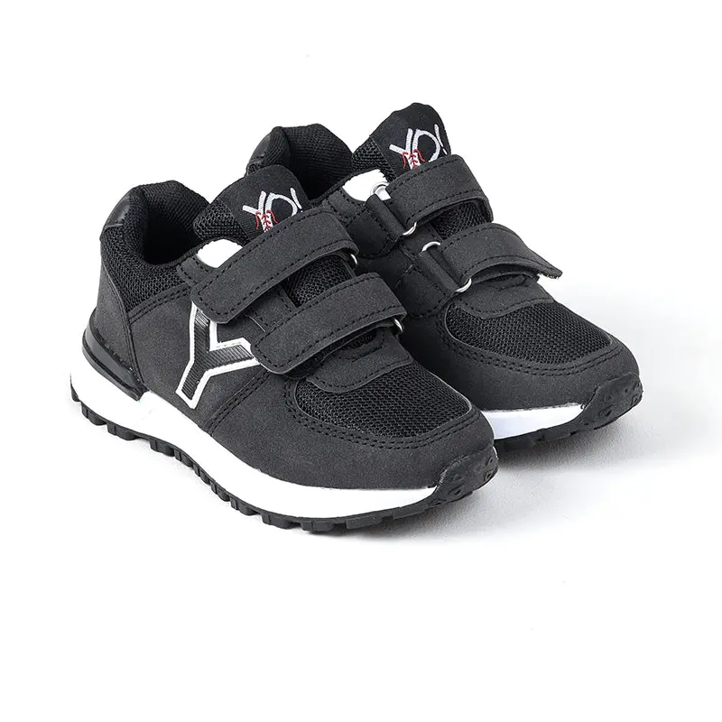 B-Ch-0100047-Sports Shoes 1