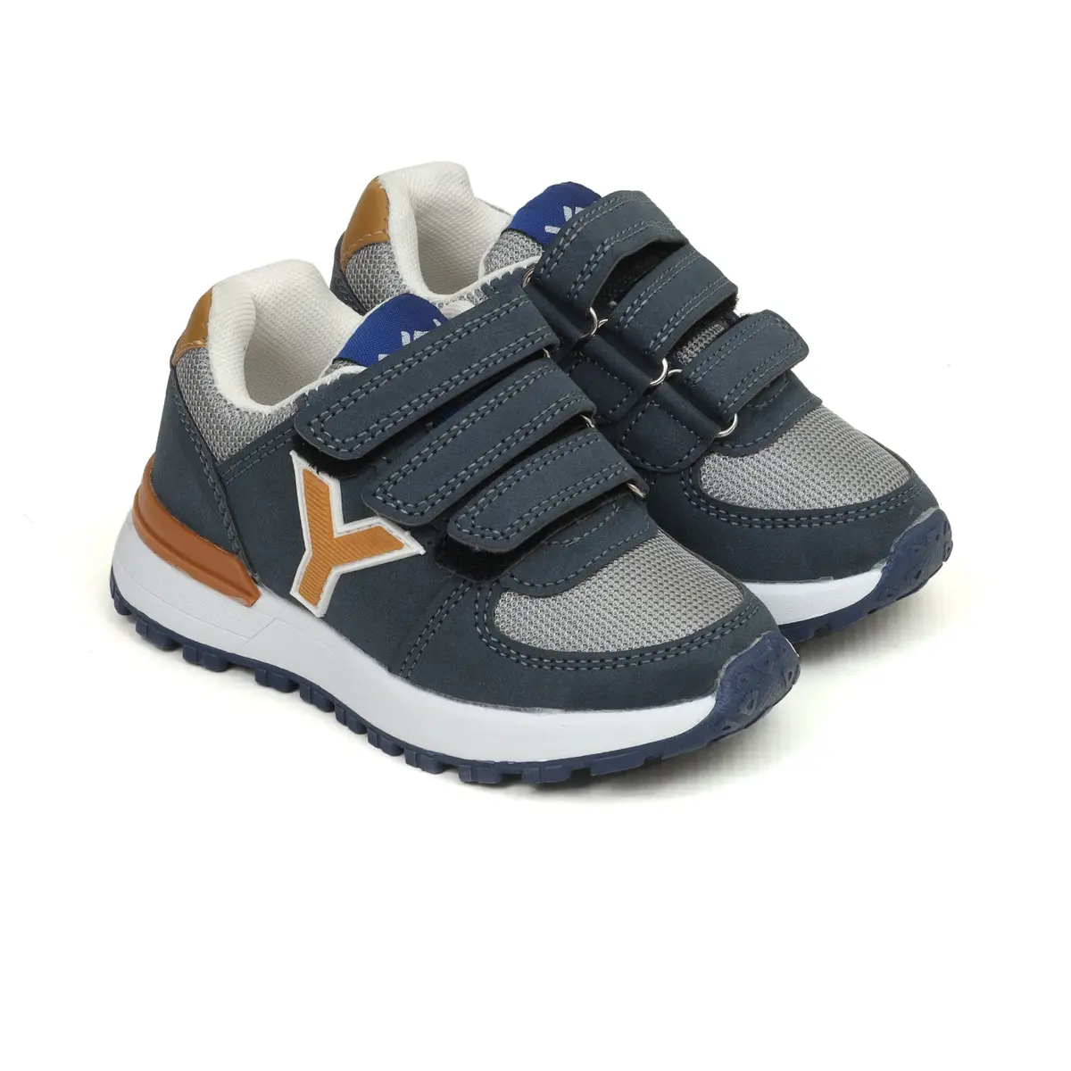 B-Ch-0100062-Sports Shoes 1