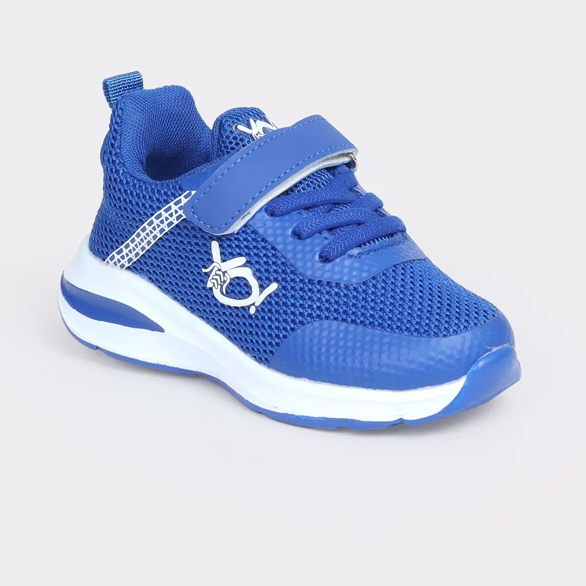 Kids Close Shoes 1