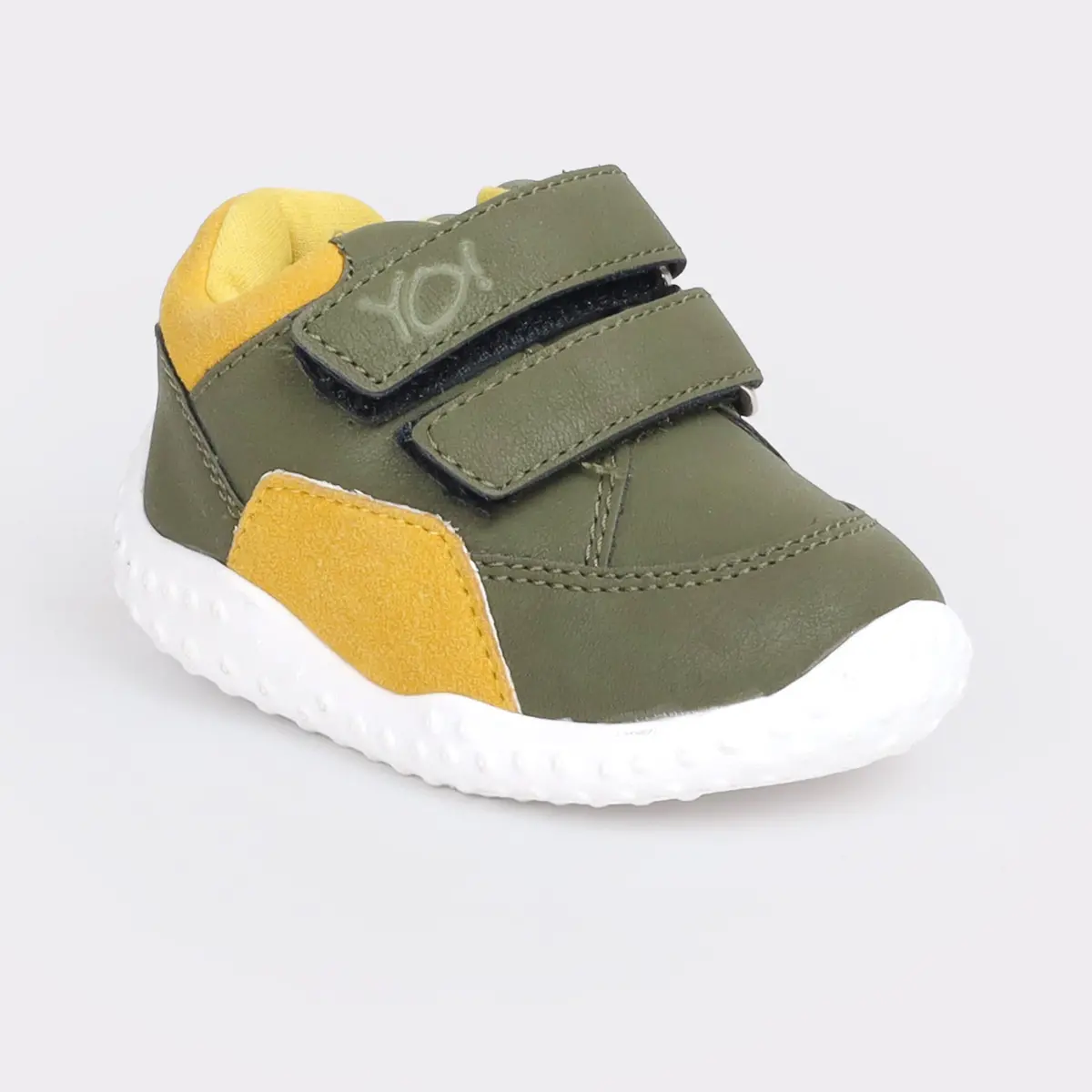 Kids Close Shoes 1