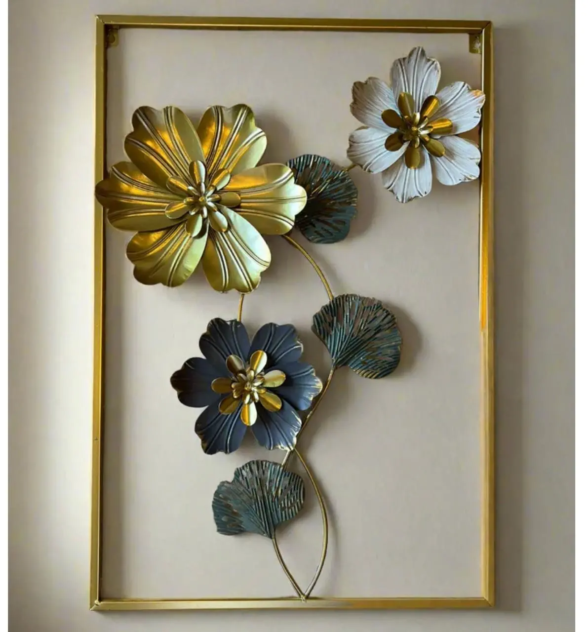 Imported Premium Quality Metal Flower Frame – Elegant Decorative Wall Art 1