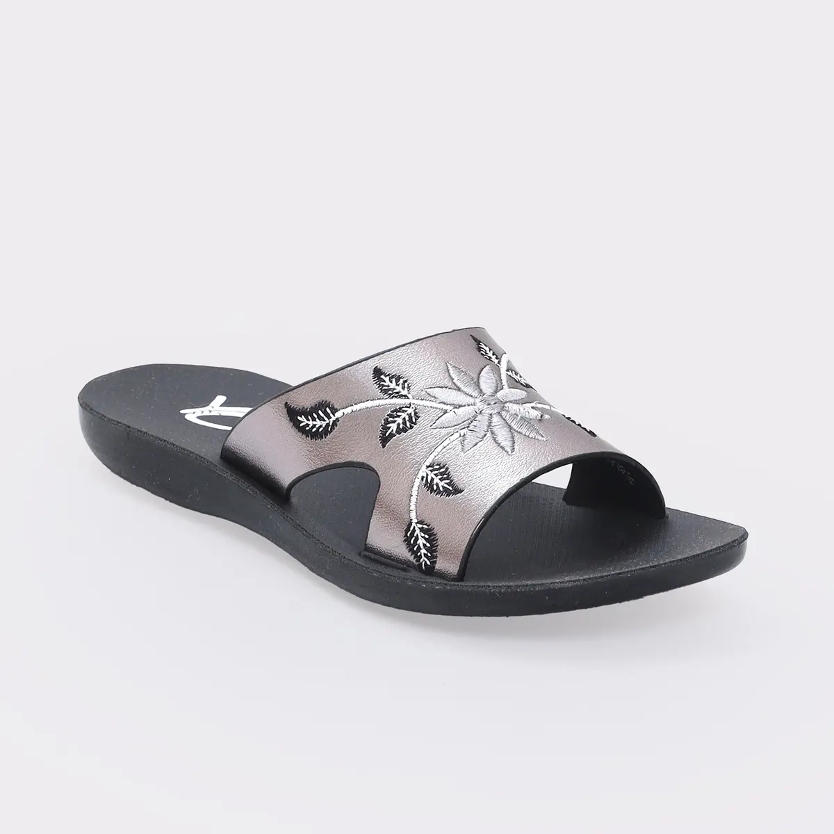 Girls Glossy Chappal 1