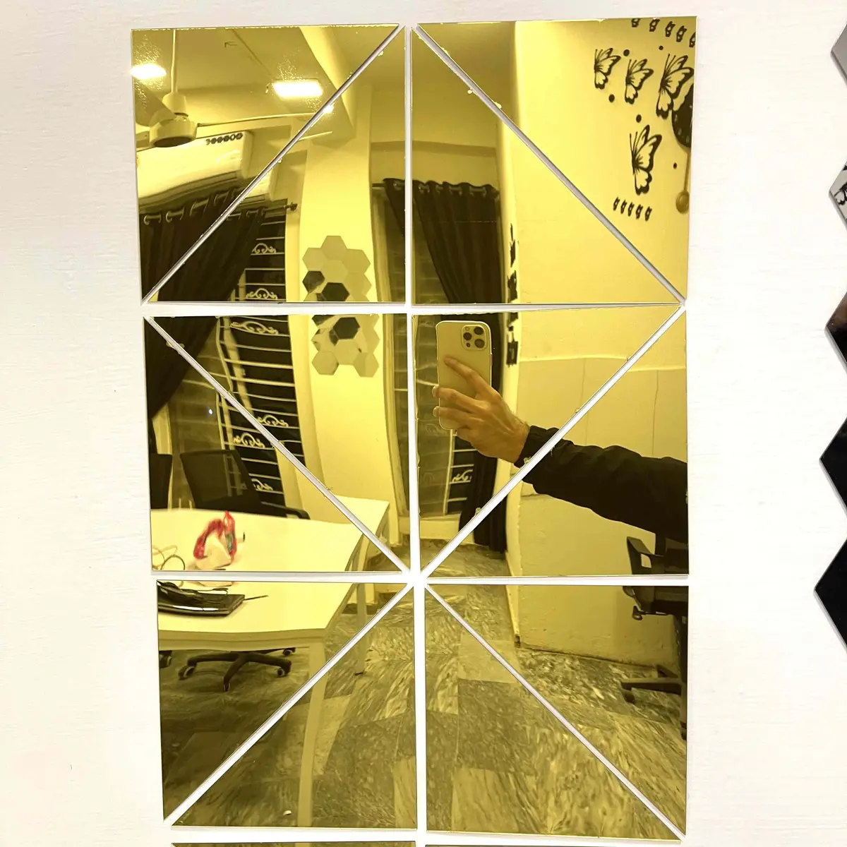 Triangle Shape Acrylic Mirrors Walls Decor 1