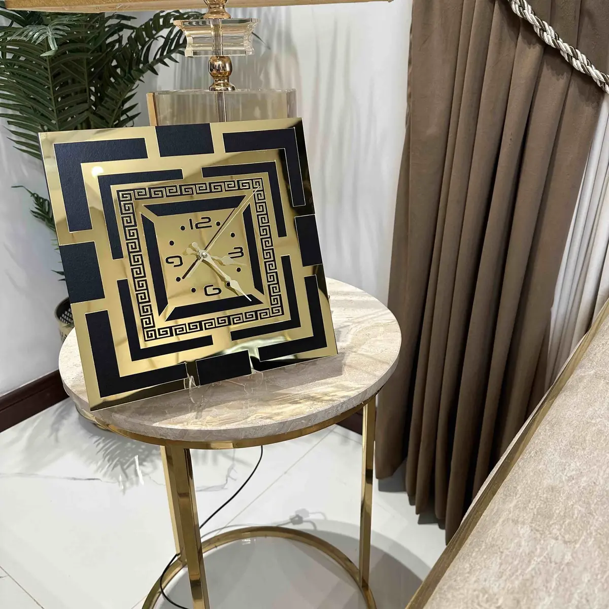 Luxury Wall Clock/Table Clock For Living Room & Bed Room 1