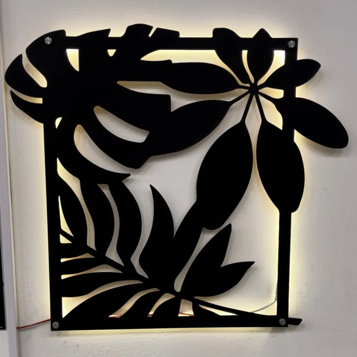 3D Jungle Leaves Wall Decor Art With Neon Light 1