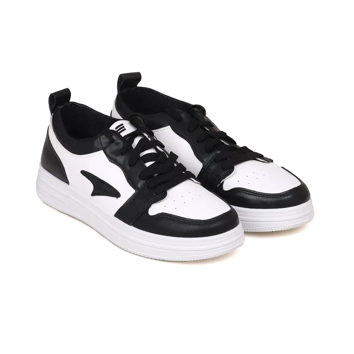 Women's Classic Sneakers 1