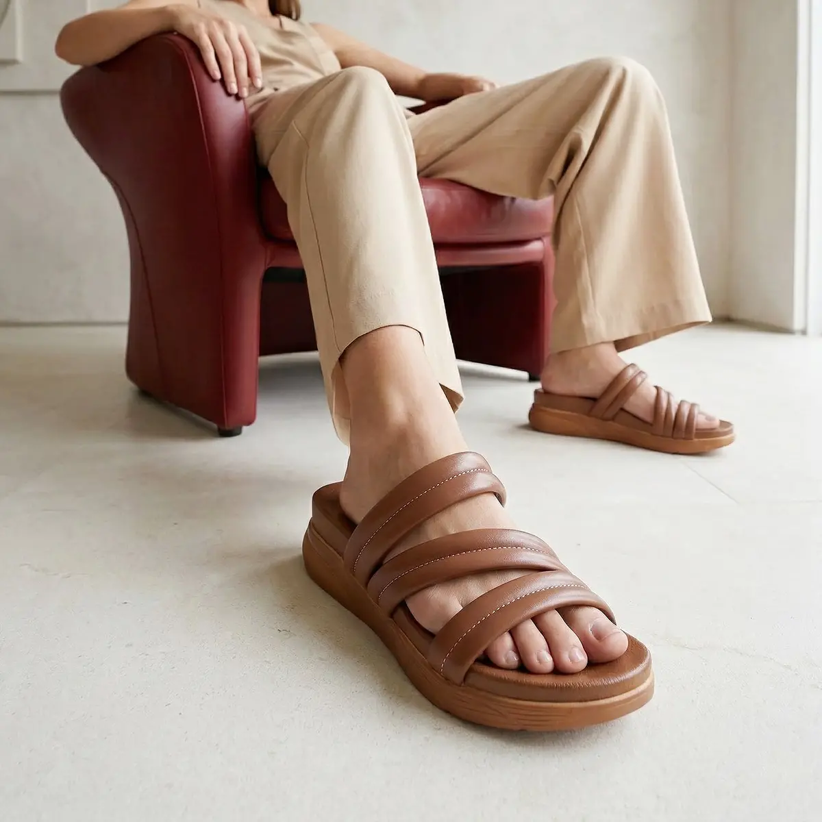 Women's Comfort Slippers 1