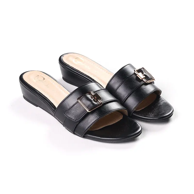L-Ek-0201017-Women Chappal 1