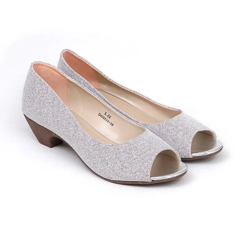 Women Glittering Pumps 1