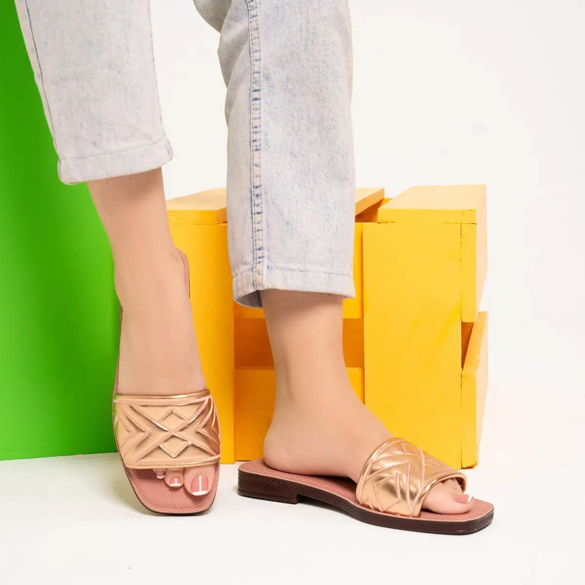 Women Everyday Slipper 2