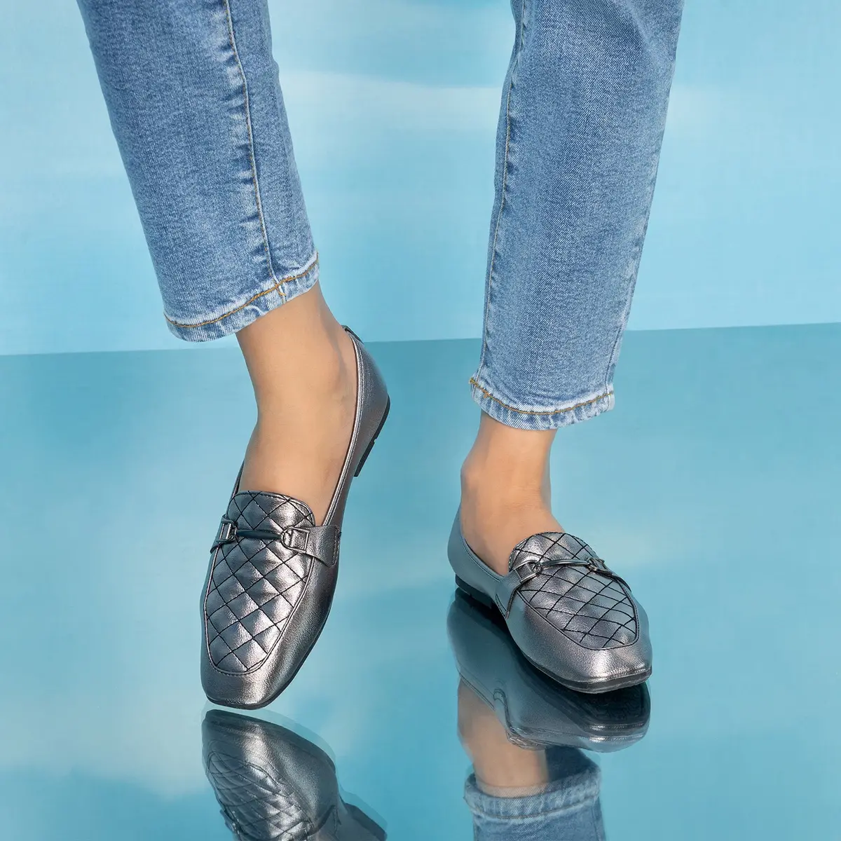Women's Sleek Moccs 1