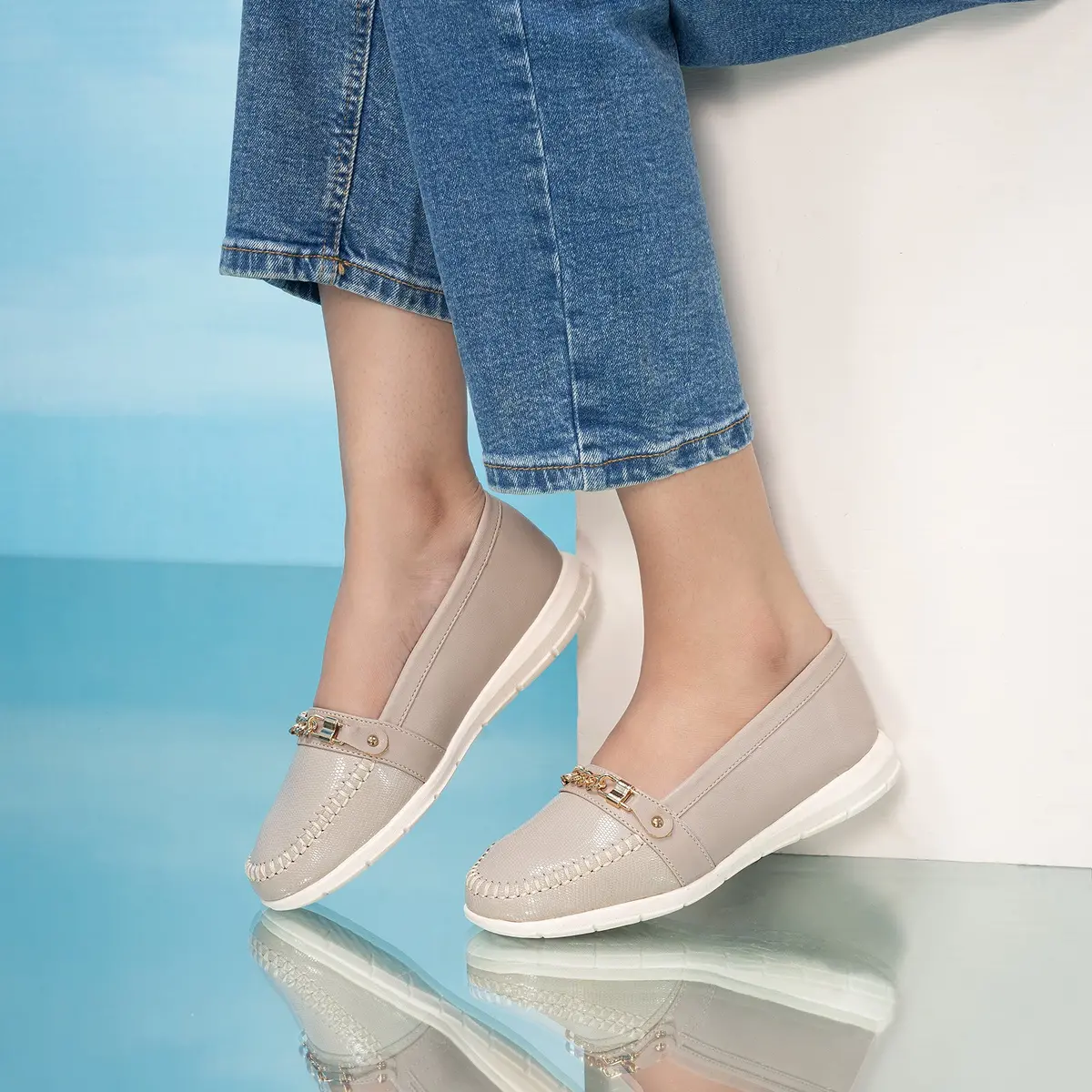 Women's Elegant Moccs 1