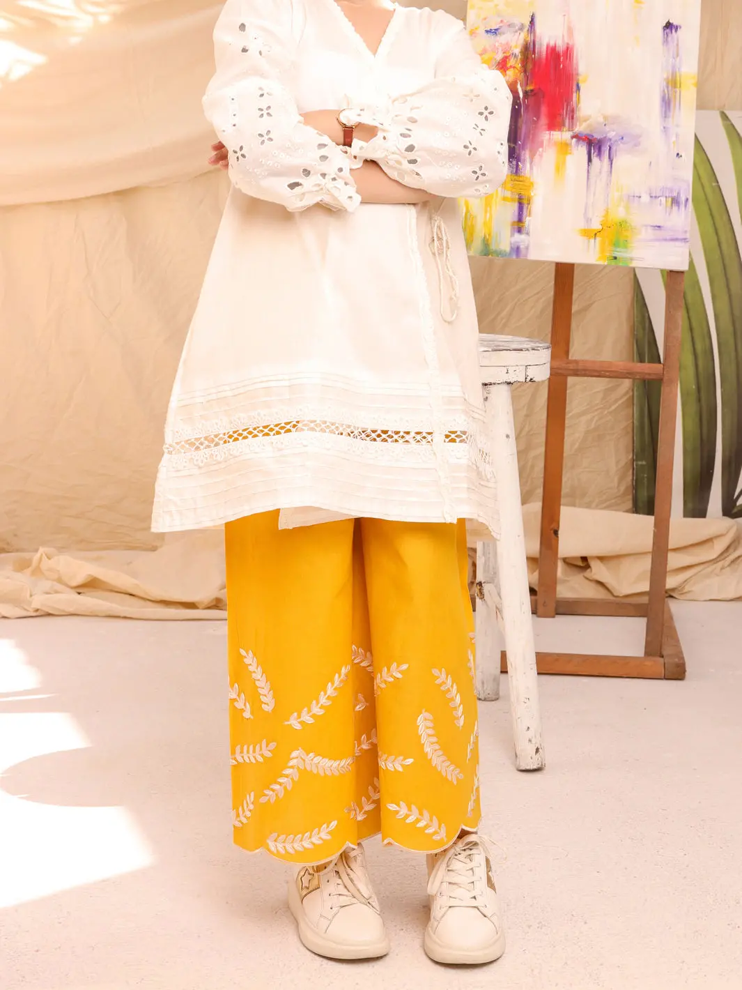 White Cambric Kurti - Alt-Lk-1011 1