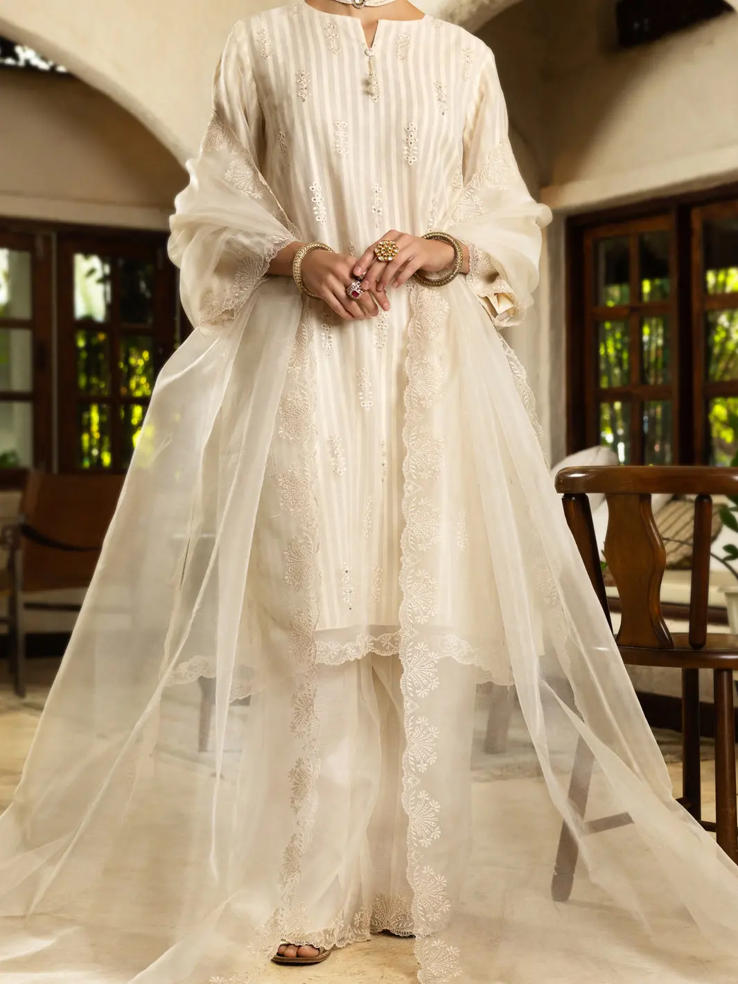 Off White Kurti - Alcr-Lk-1081 1