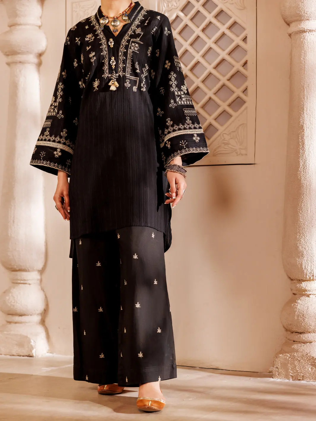 Black Cotton Dobby 2Pc Stitched - Al-2Ps-Lks-997 1