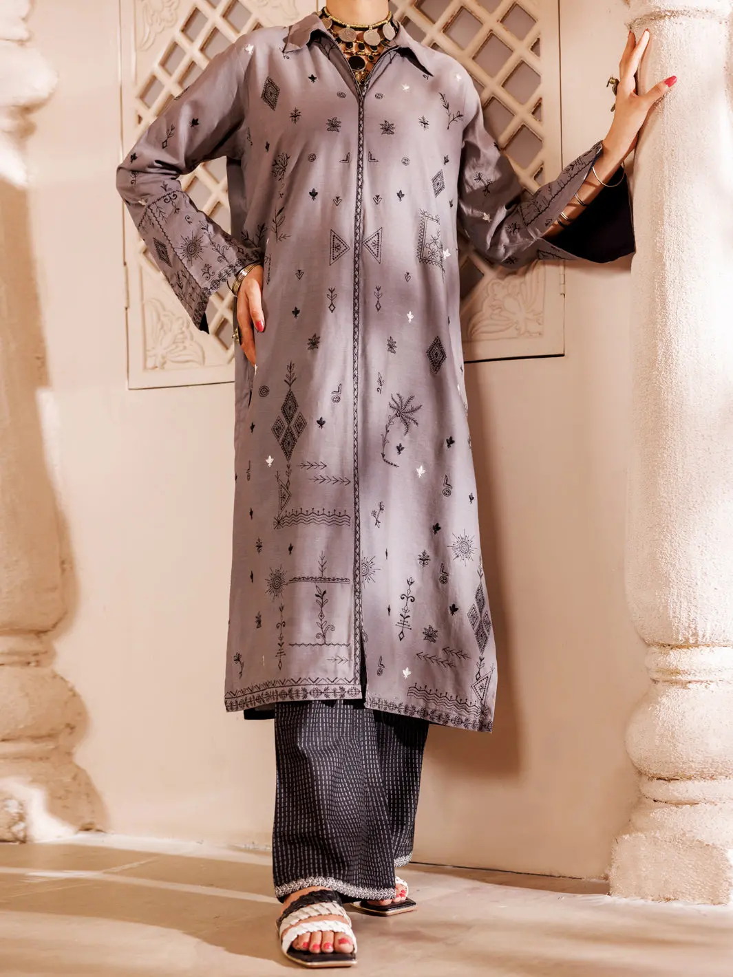 Grey Cambric 2Pc Stitched - Al-2Ps-Lks-998 1
